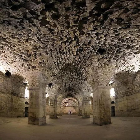 Апартаменти Viking *